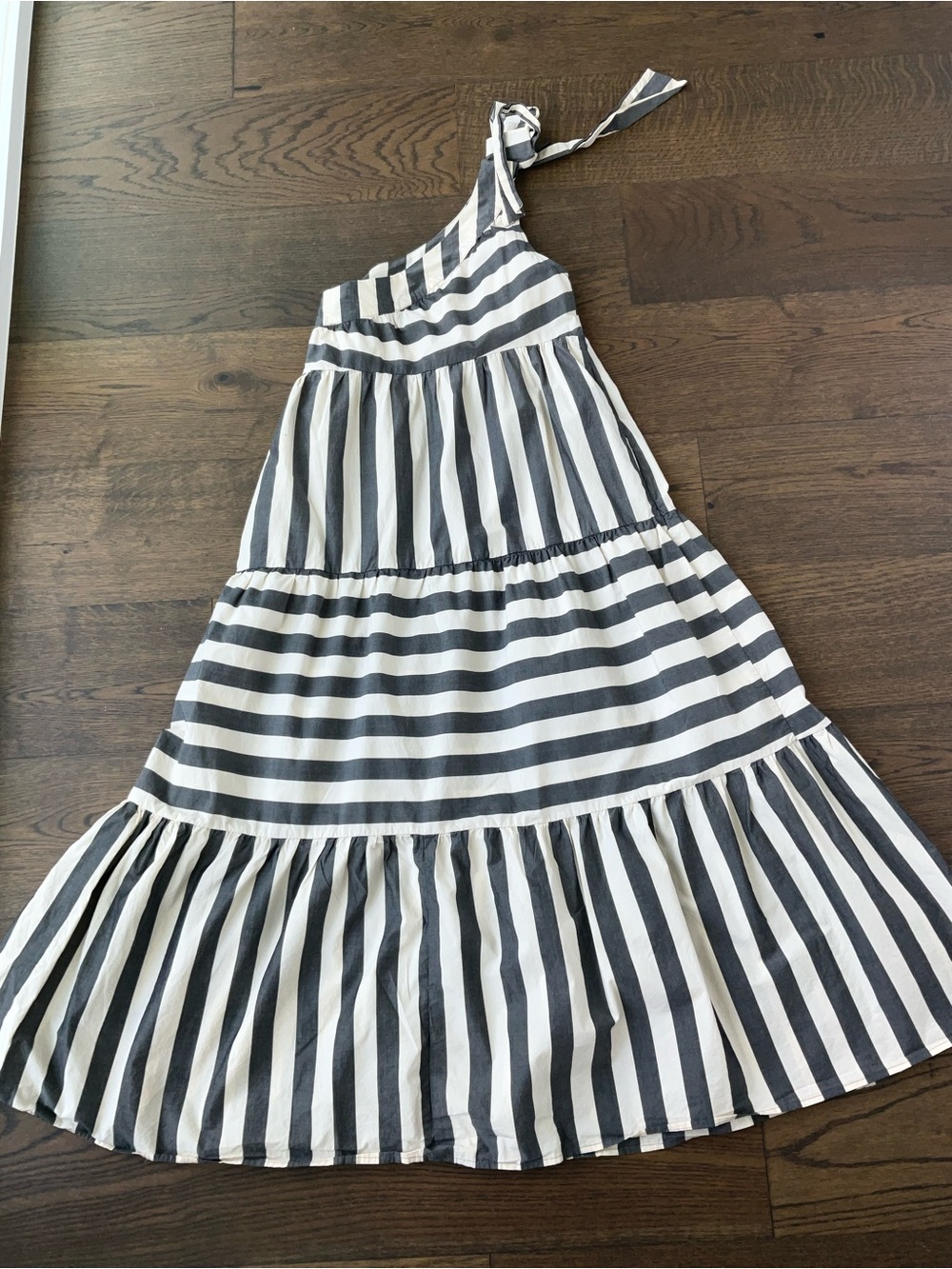 Who What Wear Black and White Striped One-Shoulder Maxi Dress